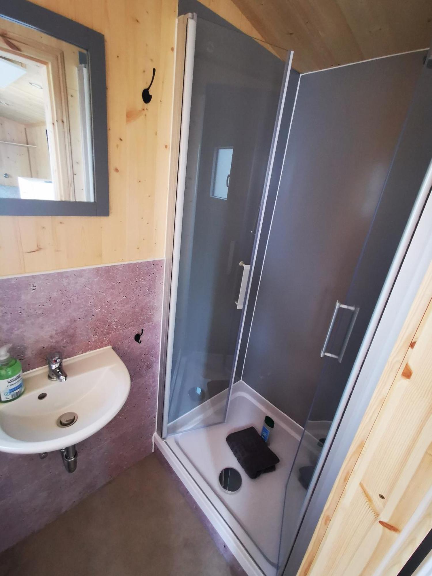 Tiny Guesthouse Herdt Euerbach المظهر الخارجي الصورة
